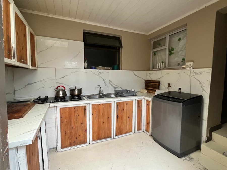 8 Bedroom Property for Sale in Churchill Estate Western Cape